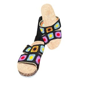 Boho Crochet Floral Platform Slide Sandals Sz 8 – Women's Black Multicolor